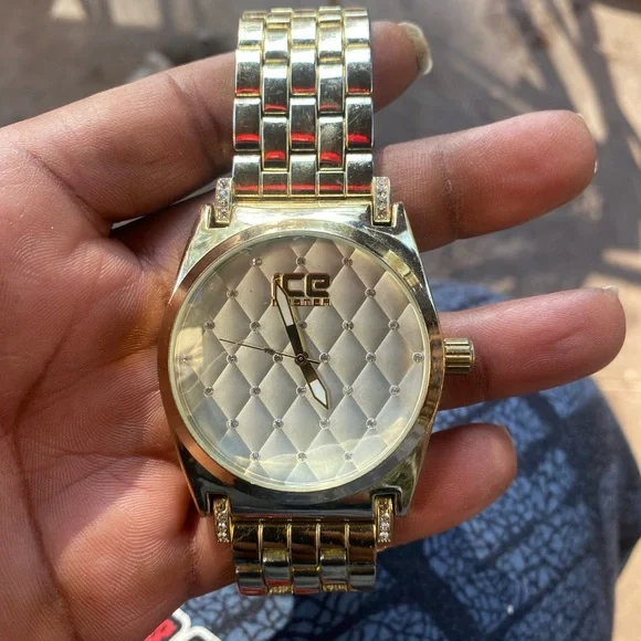 Ice Master Quilted Gold Watch - Picture 5 of 5
